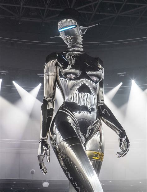 dior x hajime sorayama.